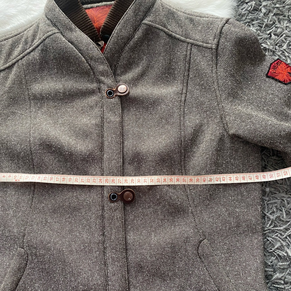 Women's Gray Utility Jacket - Picture 9 of 11